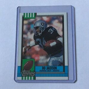 1990 The Topps Company Bo Jackson Los Angeles Raiders Football Card #285